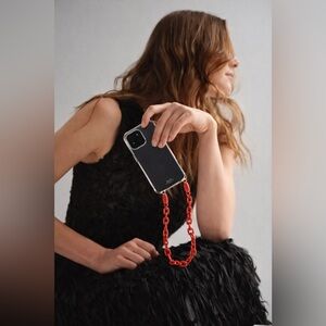 Ossa Bar Chain Wristlet in Red